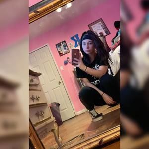 Meet your Posher, Kelsey